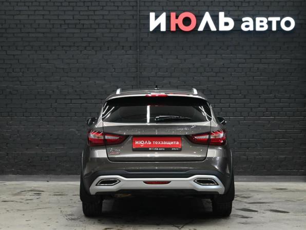 Lada (ВАЗ) Vesta I Рестайлинг (NG) с пробегом 2025 года, цена 1 795 000 рублей, 10402 км, универсал, Автокод Объявления