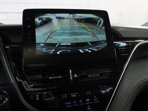 Toyota Camry VIII (XV70) Рестайлинг с пробегом 2023 года, цена 3 550 000 рублей, 71046 км, седан, Автокод Объявления