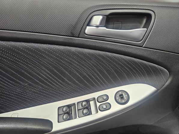 Hyundai Solaris I Рестайлинг с пробегом 2016 года, цена 1 099 000 рублей, 125816 км, седан, Автокод Объявления