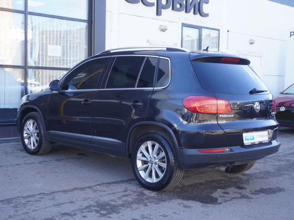 Volkswagen Tiguan I Рестайлинг с пробегом 2012 года, цена 1 030 000 рублей, 242029 км, внедорожник, Автокод Объявления