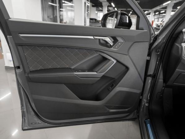 Audi Q3 II (F3) с пробегом 2026 года, цена 4 100 000 рублей, 10 км, внедорожник, Автокод Объявления
