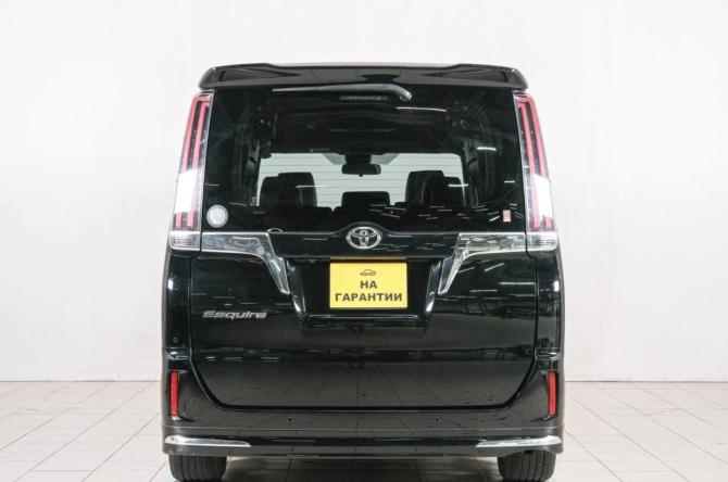 Toyota Esquire I Рестайлинг с пробегом 2021 года, цена 3 089 000 рублей, 64300 км, минивэн, Автокод Объявления