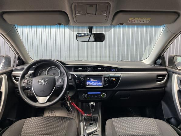 Toyota Corolla XI (E160 E170 E180) с пробегом 2013 года, цена 1 325 000 рублей, 157697 км, седан, Автокод Объявления