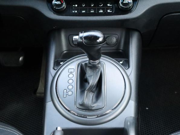 Kia Sportage III с пробегом 2013 года, цена 1 050 000 рублей, 292112 км, внедорожник, Автокод Объявления