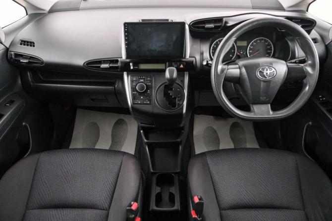 Toyota Wish II Рестайлинг с пробегом 2016 года, цена 1 599 000 рублей, 133000 км, минивэн, Автокод Объявления