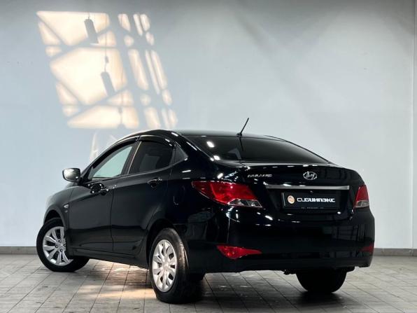 Hyundai Solaris I Рестайлинг с пробегом 2016 года, цена 1 089 000 рублей, 185872 км, седан, Автокод Объявления