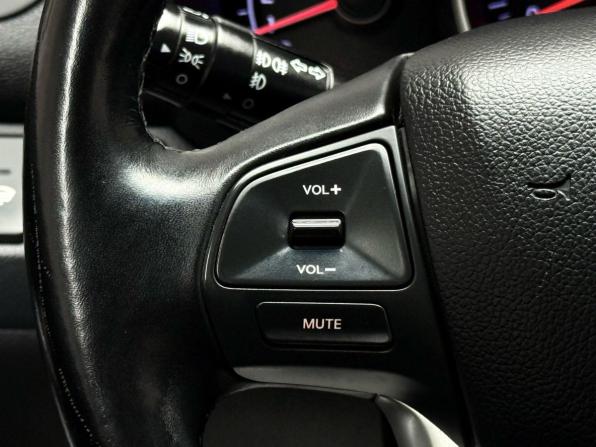 Kia Rio III с пробегом 2014 года, цена 1 049 000 рублей, 71600 км, хэтчбек, Автокод Объявления
