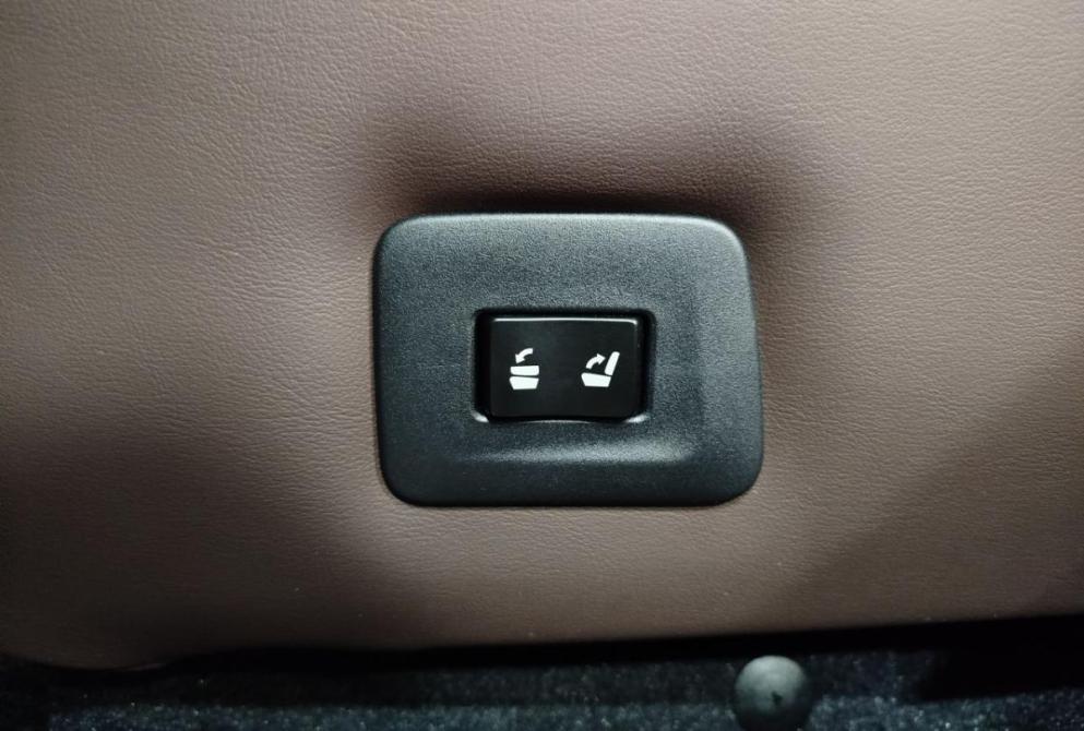 Lexus RX IV Рестайлинг Саратов  - изображение 32