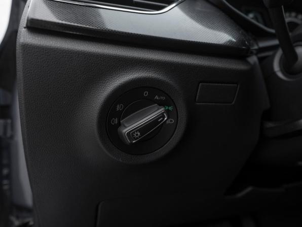 Skoda Rapid II с пробегом 2021 года, цена 1 870 000 рублей, 77062 км, лифтбек, Автокод Объявления
