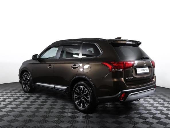 Mitsubishi Outlander III Рестайлинг 3 с пробегом 2022 года, цена 2 550 000 рублей, 91937 км, внедорожник, Автокод Объявления