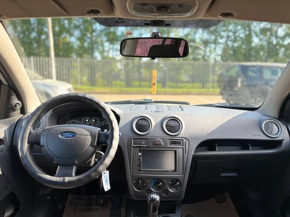 Ford Fusion I Рестайлинг с пробегом 2007 года, цена 394 000 рублей, 212587 км, хэтчбек, Автокод Объявления