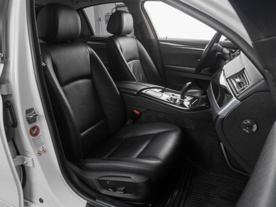 BMW 5 серии VI (F10/F11/F07) Рестайлинг Тюмень  - изображение 15