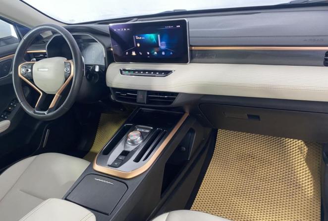 Haval Jolion I с пробегом 2021 года, цена 1 650 000 рублей, 117212 км, внедорожник, Автокод Объявления