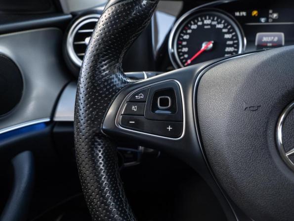 Mercedes-Benz E-Класс V (W213 S213 C238) с пробегом 2017 года, цена 2 550 000 рублей, 163556 км, седан, Автокод Объявления
