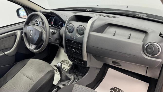 Renault Duster I Рестайлинг с пробегом 2017 года, цена 1 010 000 рублей, 123740 км, внедорожник, Автокод Объявления