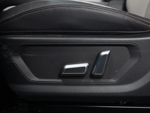 Haval Jolion I с пробегом 2023 года, цена 2 109 000 рублей, 48925 км, внедорожник, Автокод Объявления