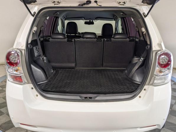 Toyota Verso I с пробегом 2011 года, цена 1 099 500 рублей, 253000 км, компактвэн, Автокод Объявления