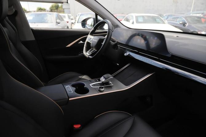 Omoda C5 I с пробегом 2023 года, цена 1 599 000 рублей, 34581 км, внедорожник, Автокод Объявления