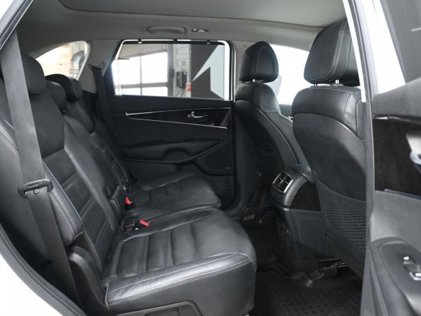 Kia Sorento III Prime с пробегом 2016 года, цена 2 749 900 рублей, 130000 км, внедорожник, Автокод Объявления