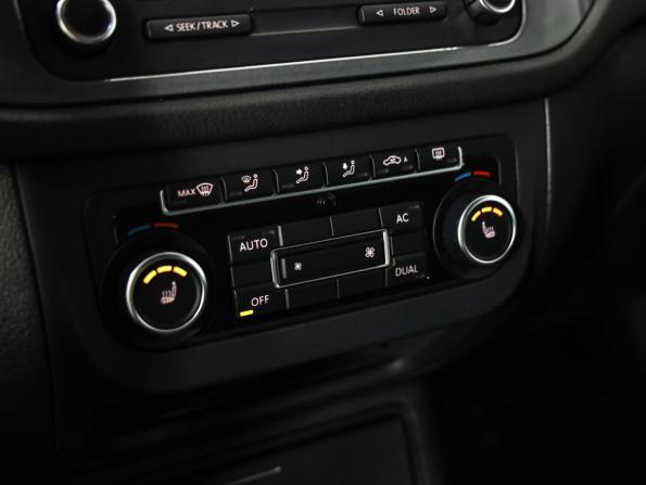 Volkswagen Tiguan I Рестайлинг с пробегом 2012 года, цена 1 099 000 рублей, 206678 км, внедорожник, Автокод Объявления