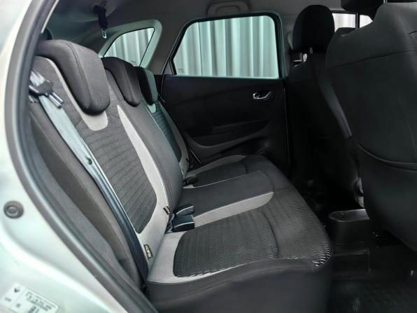 Renault Kaptur I с пробегом 2017 года, цена 1 176 000 рублей, 140188 км, внедорожник, Автокод Объявления