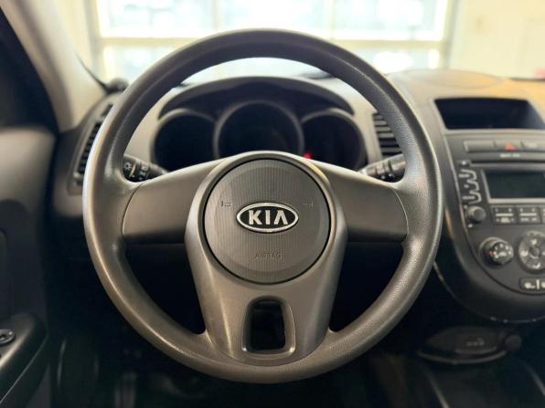 Kia Soul I Рестайлинг с пробегом 2012 года, цена 720 000 рублей, 248688 км, хэтчбек, Автокод Объявления