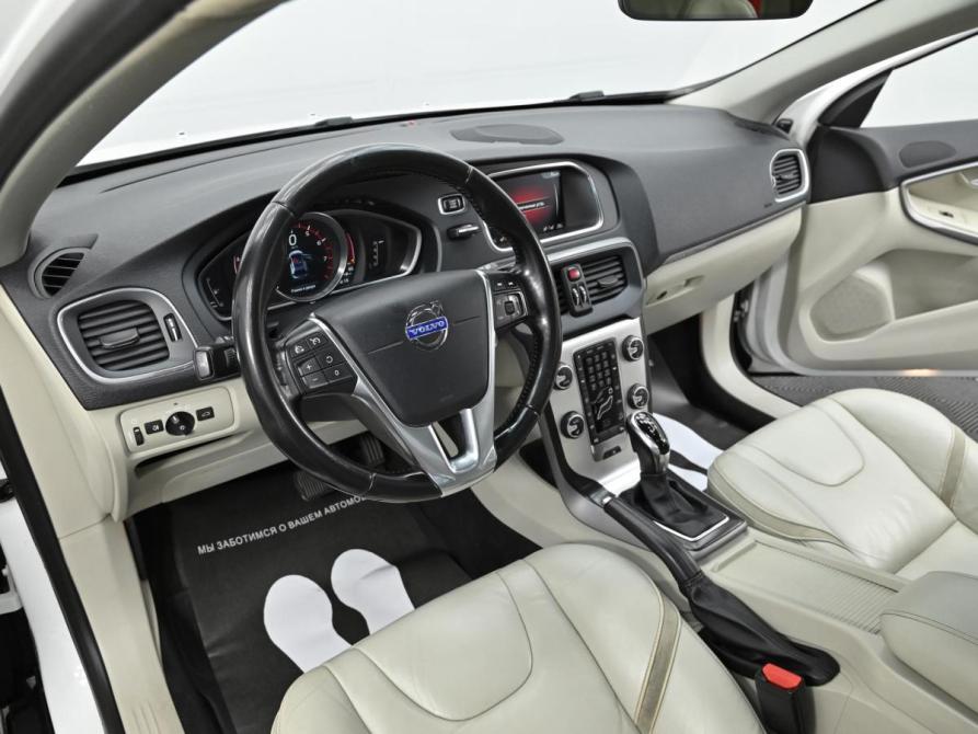 Volvo V40 II Москва  - изображение 6