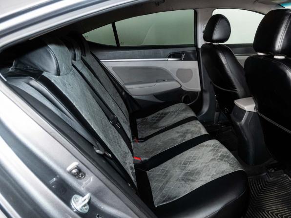 Hyundai Elantra VI (AD) Рестайлинг с пробегом 2019 года, цена 1 000 000 рублей, 144700 км, седан, Автокод Объявления