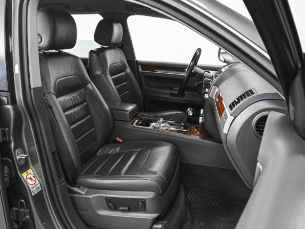 Volkswagen Touareg I Рестайлинг с пробегом 2008 года, цена 1 189 000 рублей, 318290 км, внедорожник, Автокод Объявления