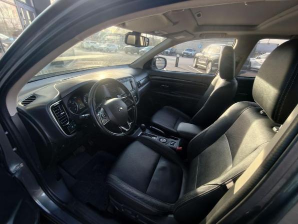 Mitsubishi Outlander III Рестайлинг 2 с пробегом 2015 года, цена 2 127 000 рублей, 146770 км, внедорожник, Автокод Объявления