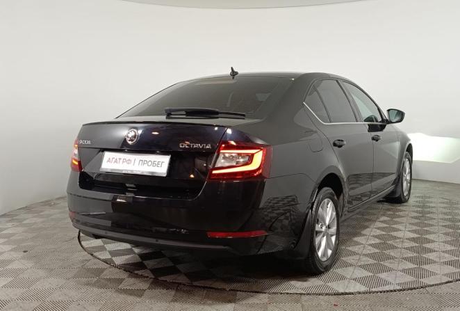 Skoda Octavia III (A7) Рестайлинг с пробегом 2019 года, цена 2 170 000 рублей, 106550 км, лифтбек, Автокод Объявления