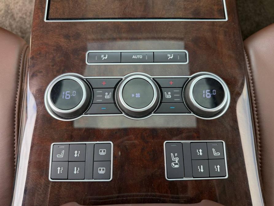 Land Rover Range Rover IV Санкт-Петербург  - изображение 34