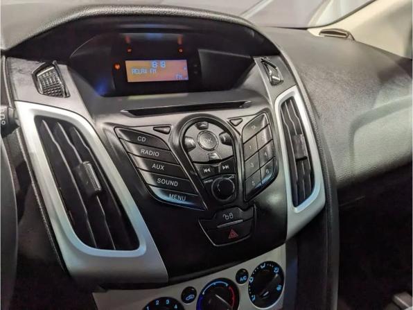 Ford Focus III с пробегом 2011 года, цена 650 000 рублей, 192328 км, хэтчбек, Автокод Объявления