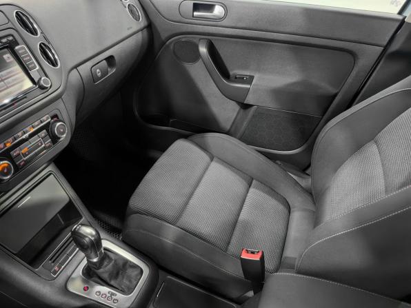 Volkswagen Golf Plus II с пробегом 2011 года, цена 700 000 рублей, 155000 км, хэтчбек, Автокод Объявления