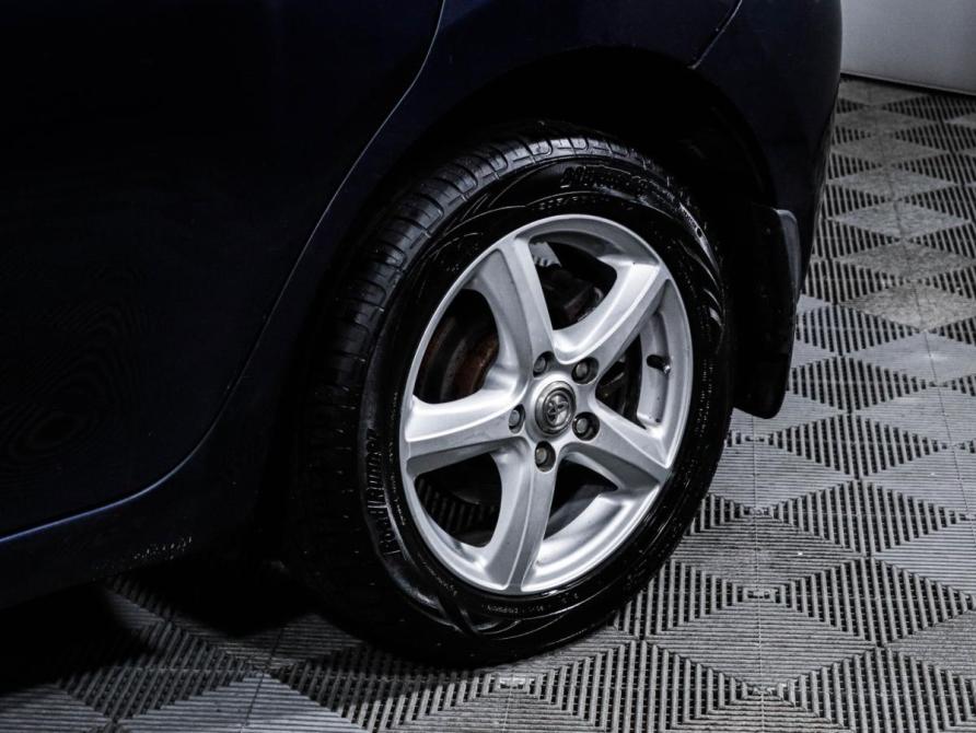 Toyota Auris I Москва  - изображение 16