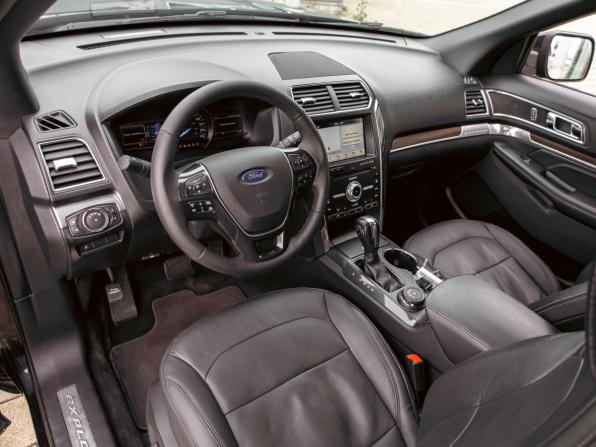 Ford Explorer V Рестайлинг 2 с пробегом 2019 года, цена 2 295 000 рублей, 151000 км, внедорожник, Автокод Объявления