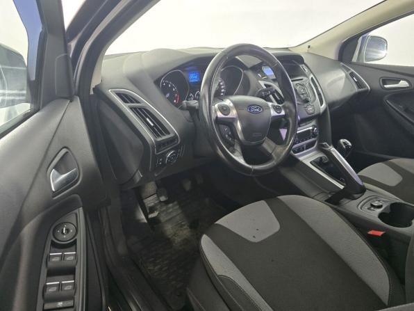 Ford Focus III с пробегом 2011 года, цена 459 000 рублей, 243000 км, хэтчбек, Автокод Объявления
