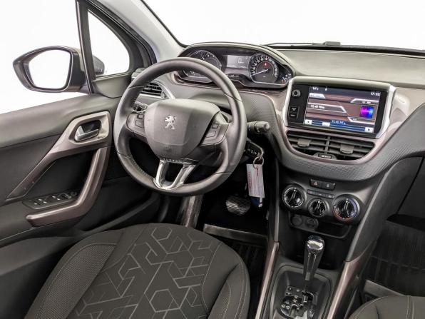 Peugeot 2008 I с пробегом 2014 года, цена 1 150 000 рублей, 45531 км, внедорожник, Автокод Объявления