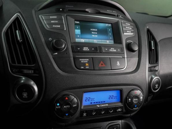 Hyundai ix35 I Рестайлинг с пробегом 2015 года, цена 1 399 000 рублей, 208838 км, внедорожник, Автокод Объявления
