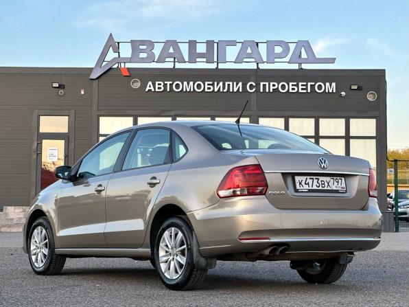 Volkswagen Polo V Рестайлинг с пробегом 2016 года, цена 1 250 000 рублей, 116530 км, седан, Автокод Объявления