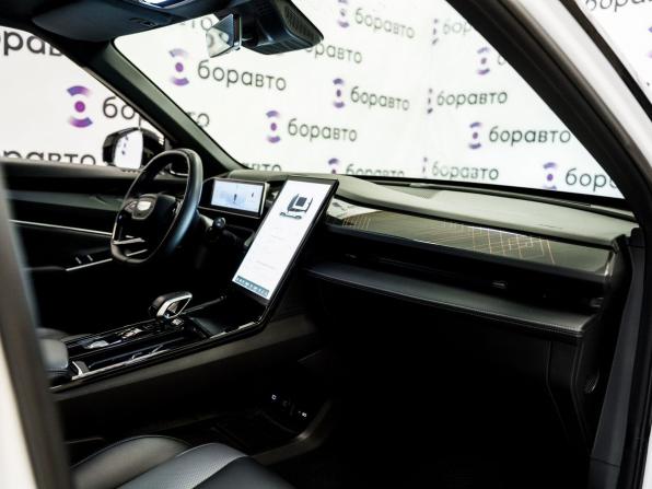 Geely Atlas II с пробегом 2023 года, цена 2 360 000 рублей, 80284 км, внедорожник, Автокод Объявления