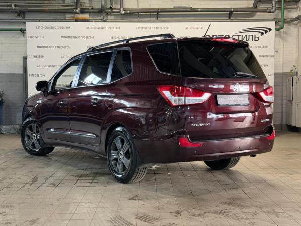SsangYong Stavic с пробегом 2014 года, цена 1 249 000 рублей, 246000 км, минивэн, Автокод Объявления
