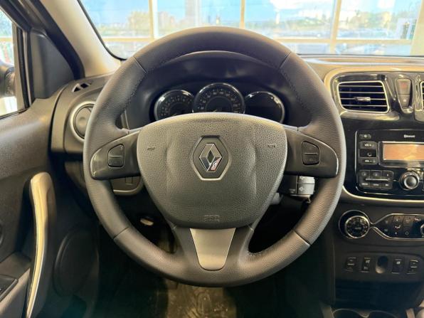 Renault Sandero II с пробегом 2017 года, цена 1 120 000 рублей, 98000 км, хэтчбек, Автокод Объявления