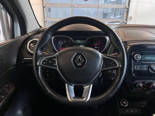Renault Kaptur I Рестайлинг с пробегом 2021 года, цена 1 399 000 рублей, 86722 км, внедорожник, Автокод Объявления