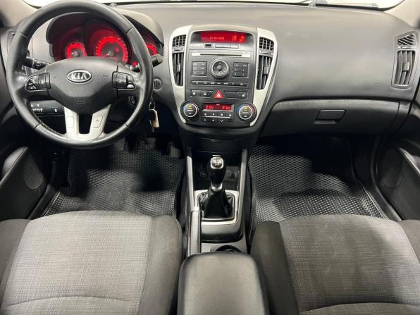 Kia Ceed I Рестайлинг с пробегом 2010 года, цена 635 000 рублей, 234166 км, универсал, Автокод Объявления