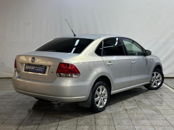 Volkswagen Polo V с пробегом 2011 года, цена 450 000 рублей, 284276 км, седан, Автокод Объявления