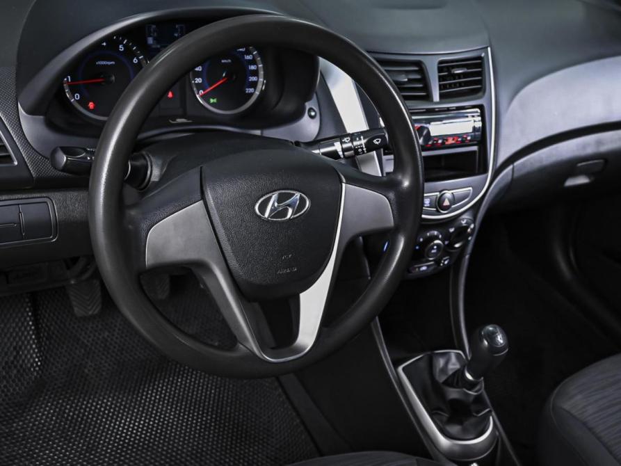 Hyundai Solaris I Рестайлинг Ставрополь  - изображение 12