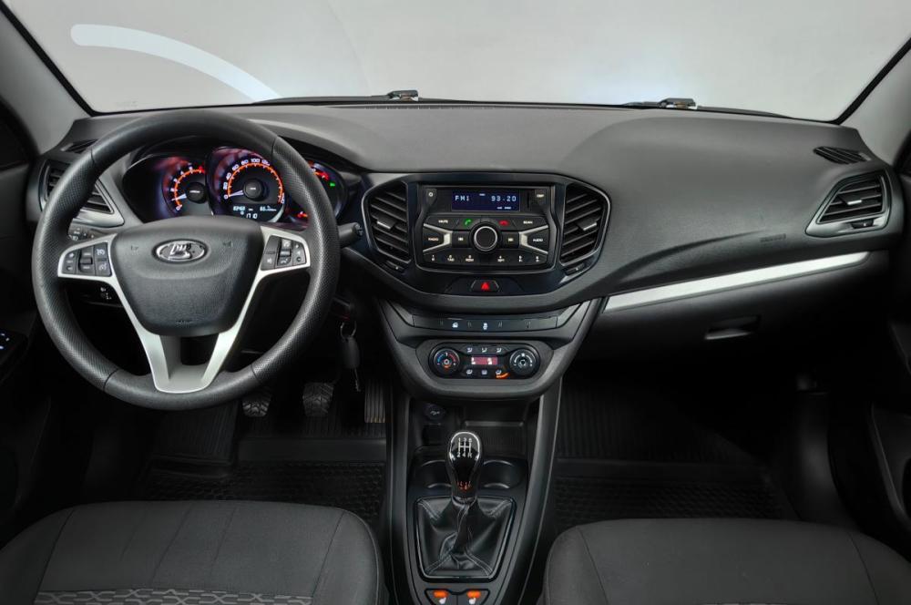 Lada (ВАЗ) Vesta I Москва  - изображение 6