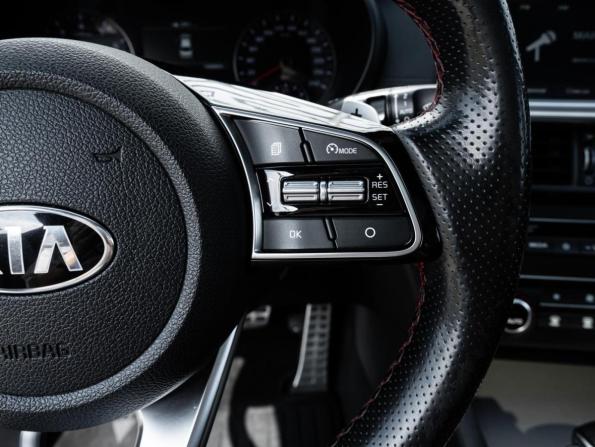 Kia Optima IV Рестайлинг с пробегом 2018 года, цена 1 989 000 рублей, 168883 км, седан, Автокод Объявления