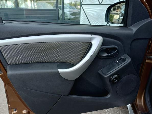 Renault Duster I с пробегом 2012 года, цена 829 000 рублей, 205114 км, внедорожник, Автокод Объявления